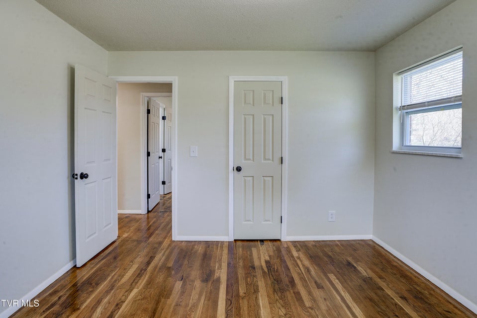 Photo #30: 1704 Jackson Terrace