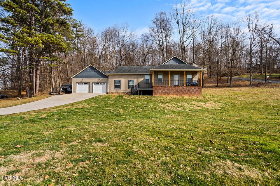 Photo #47: 200 Bell Flower Court