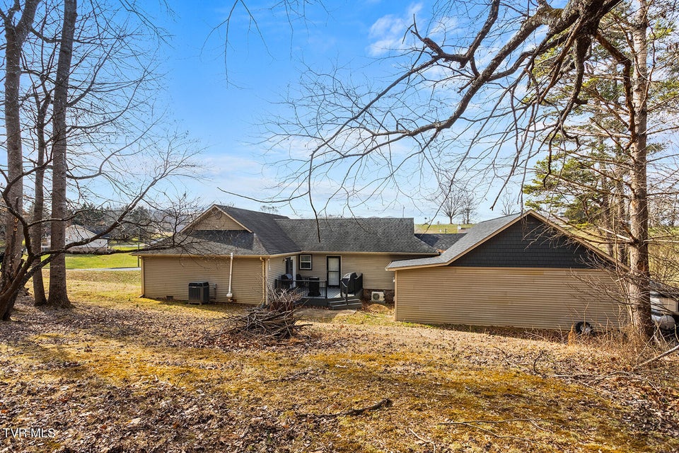 Photo #49: 200 Bell Flower Court