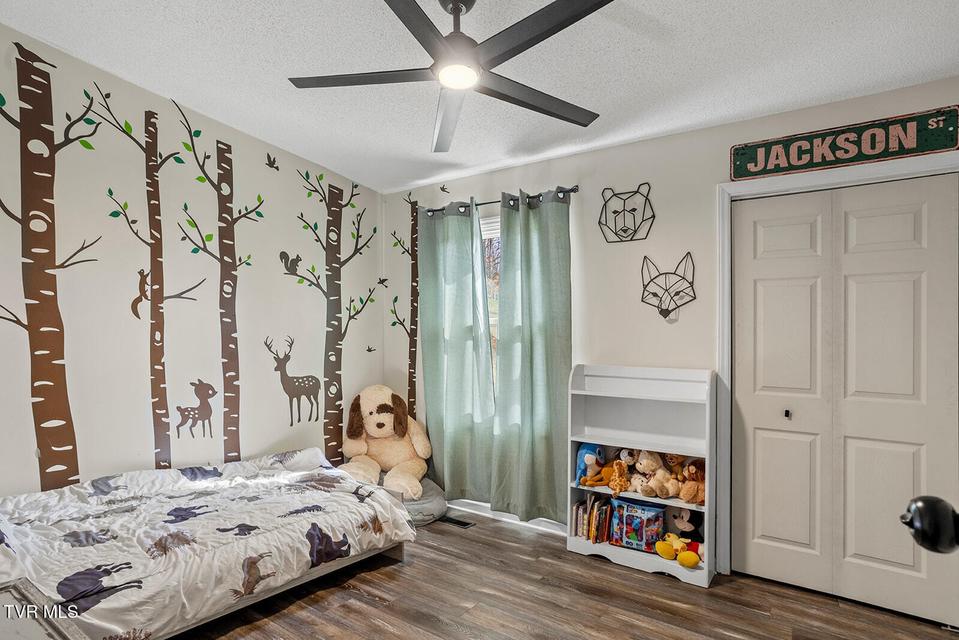 Photo #24: 200 Bell Flower Court