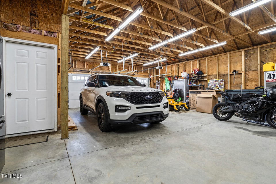 Photo #35: 200 Bell Flower Court