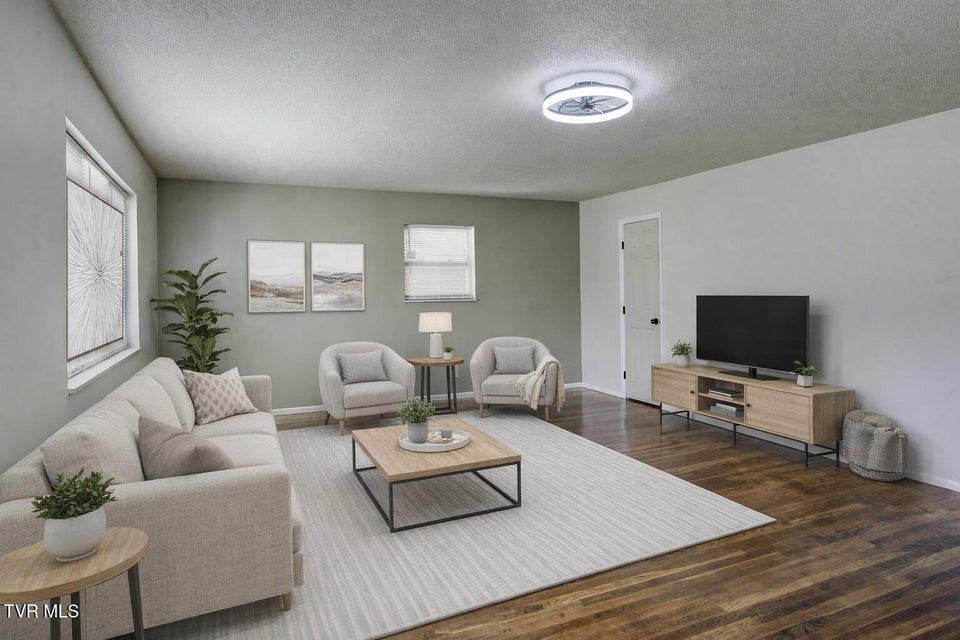 Photo #10: 1704 Jackson Terrace