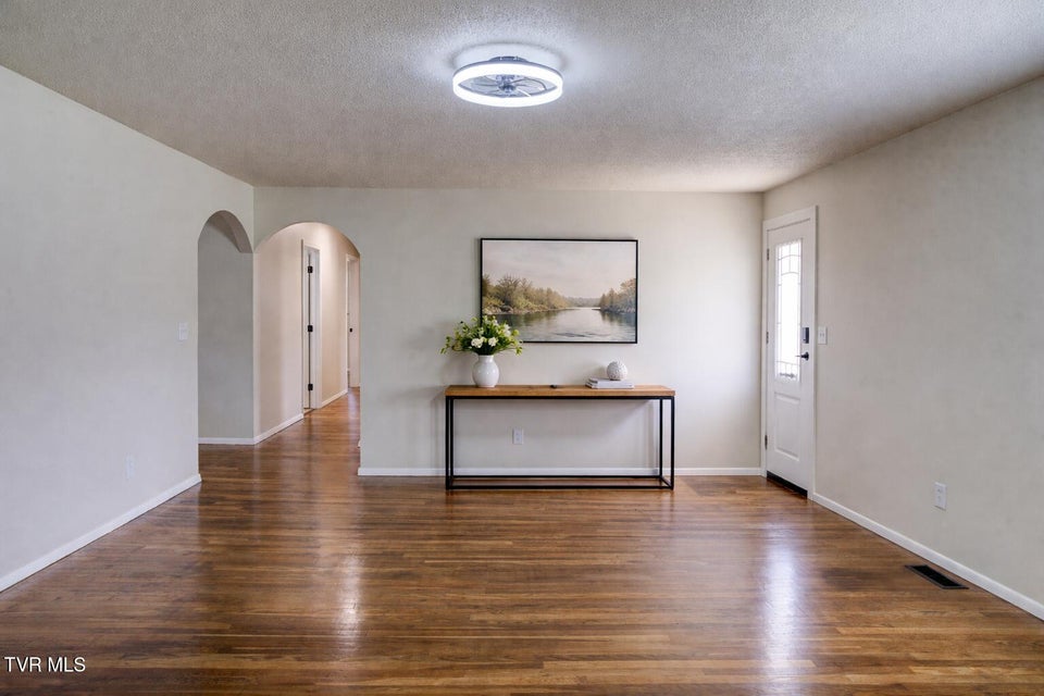 Photo #13: 1704 Jackson Terrace