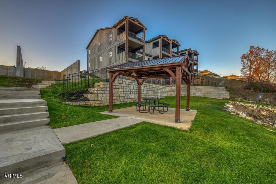 Photo #23: 4160 Bristol Highway