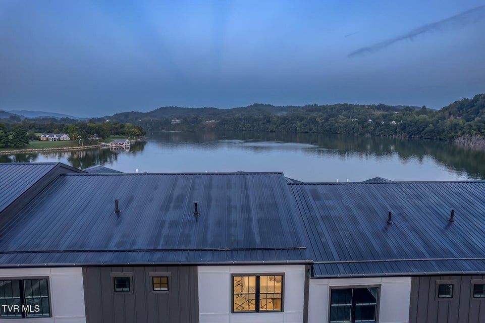 Photo #26: 4160 Bristol Highway