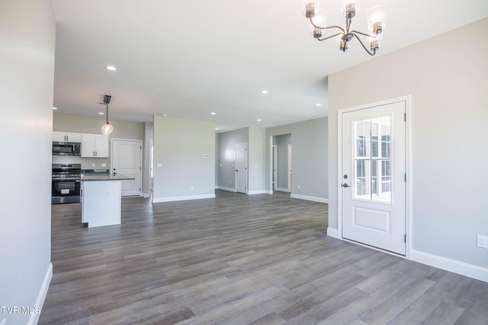 Photo #4: 550 Gibson Loop