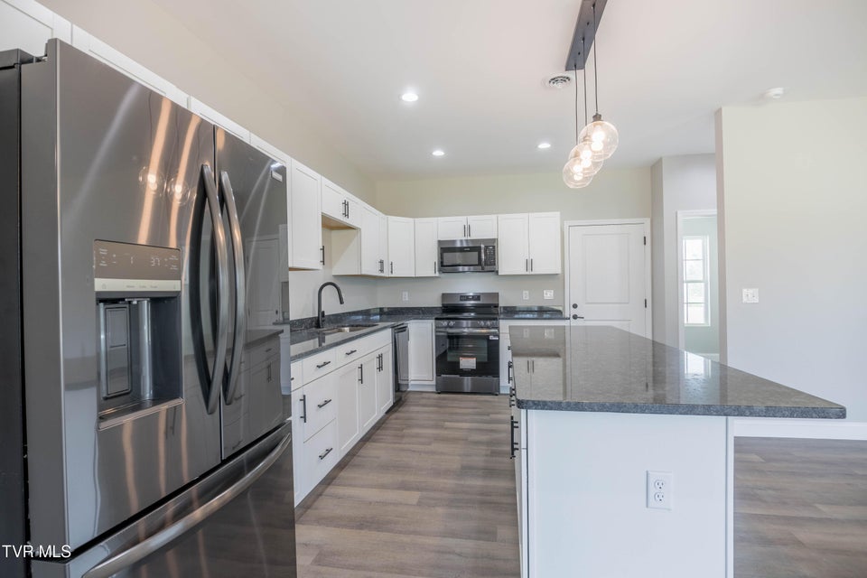 Photo #7: 550 Gibson Loop