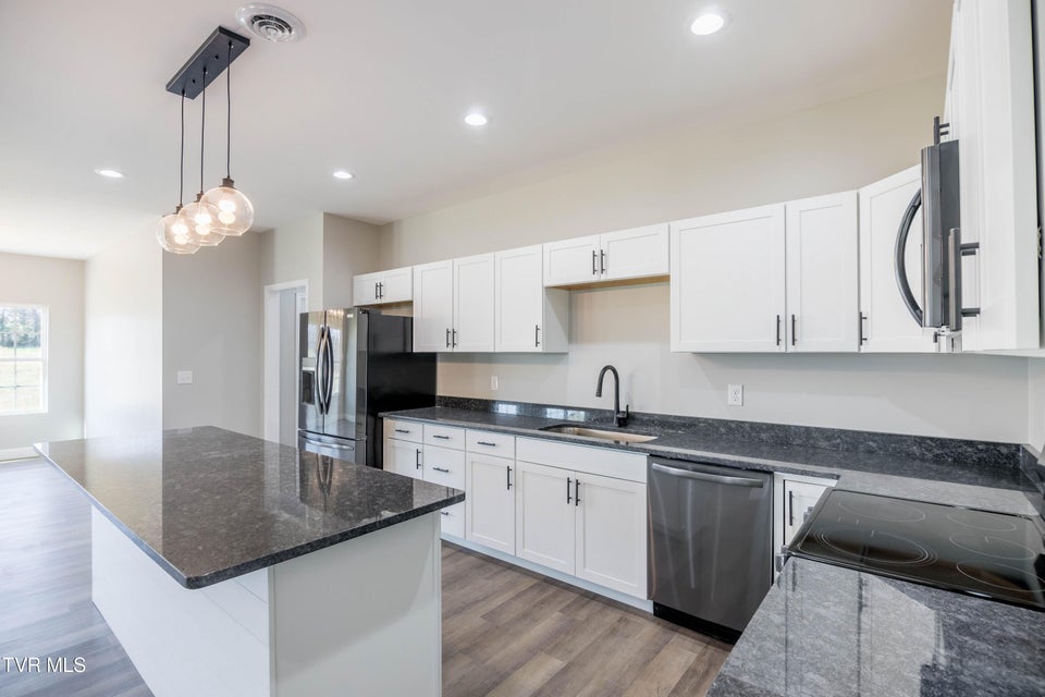 Photo #8: 550 Gibson Loop