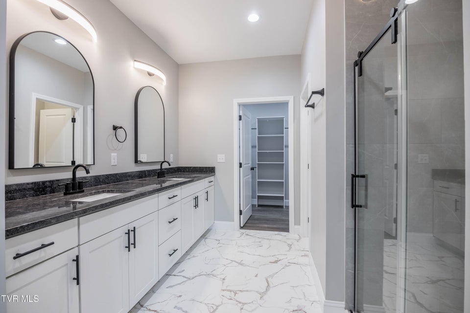 Photo #12: 550 Gibson Loop