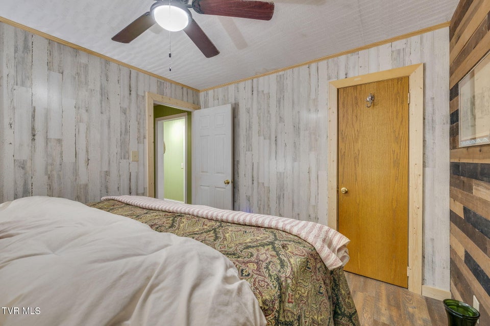 Photo #13: 3304 Lightwood Street