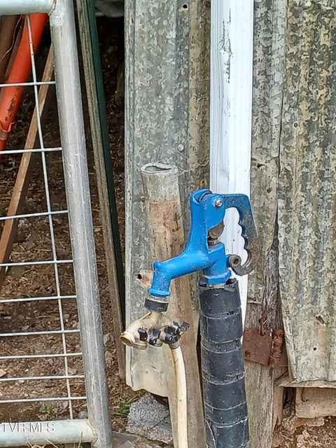 Photo #9: 55 Little Chuckey Cutoff 