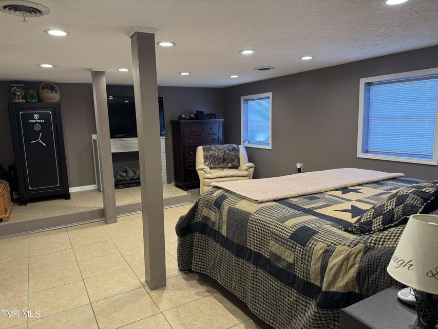 Photo #35: 8856 Rich Valley Road