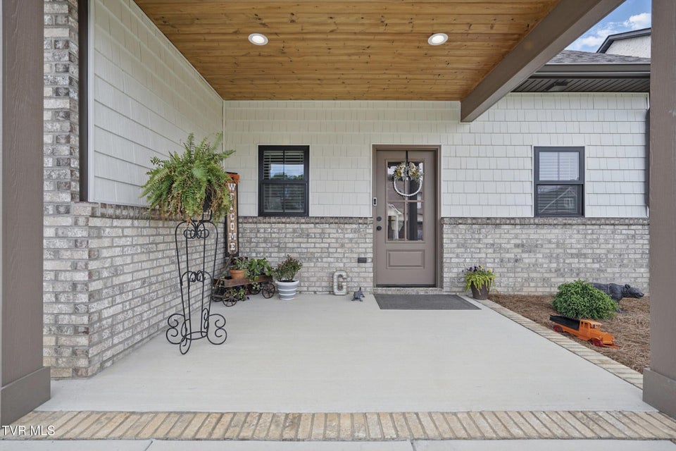 Photo #6: 235 Winston Place