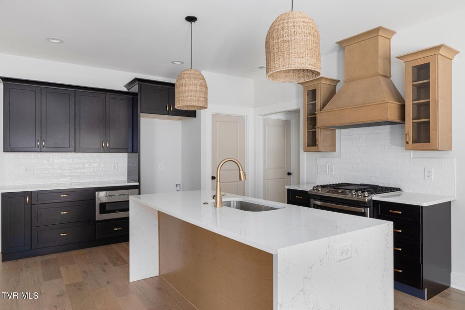 Photo #24: 235 Winston Place