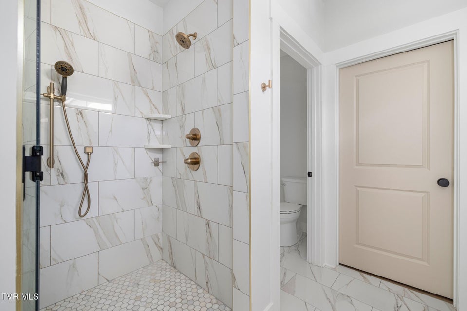 Photo #32: 235 Winston Place