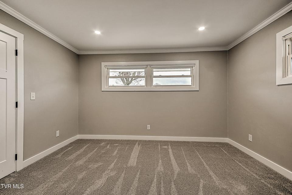 Photo #34: 105 Mcteer Drive