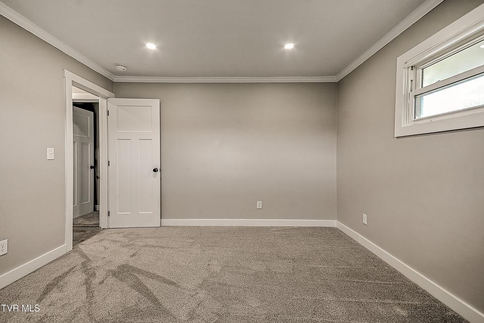 Photo #39: 105 Mcteer Drive