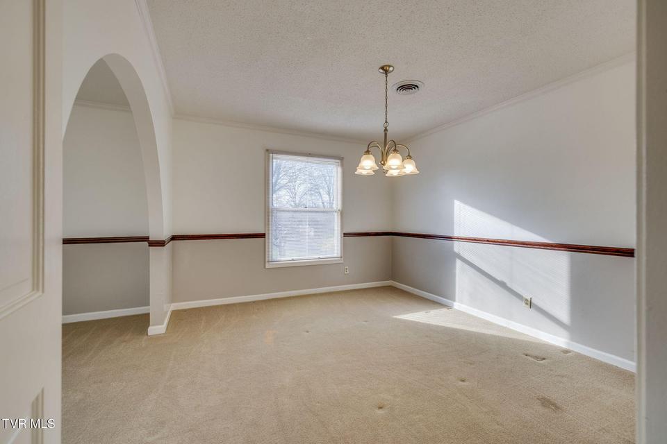 Photo #14: 1019 Somerset Drive