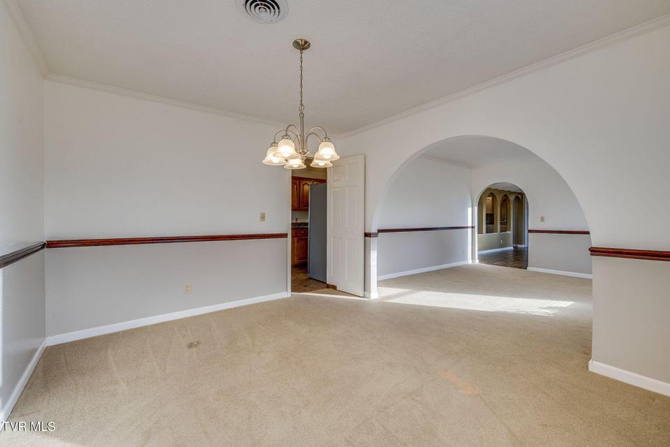 Photo #15: 1019 Somerset Drive