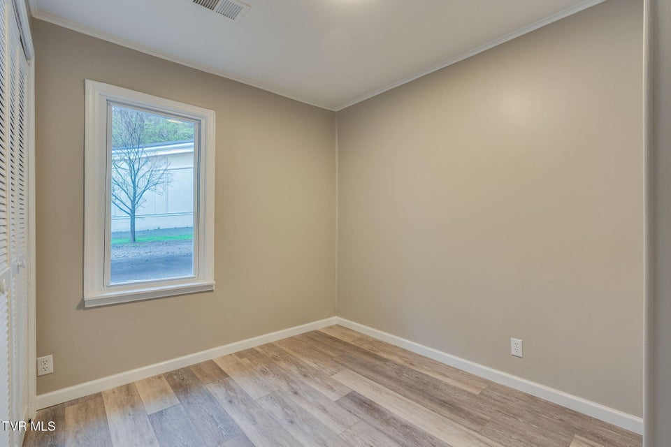 Photo #19: 1131 Berry Road