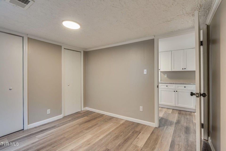 Photo #20: 1131 Berry Road