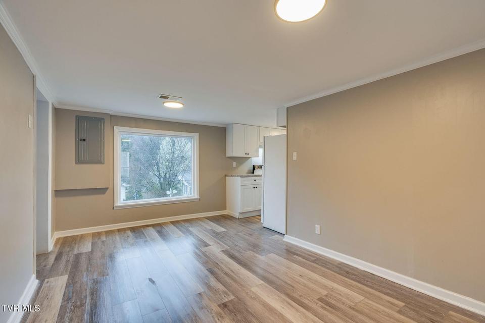 Photo #9: 1131 Berry Road