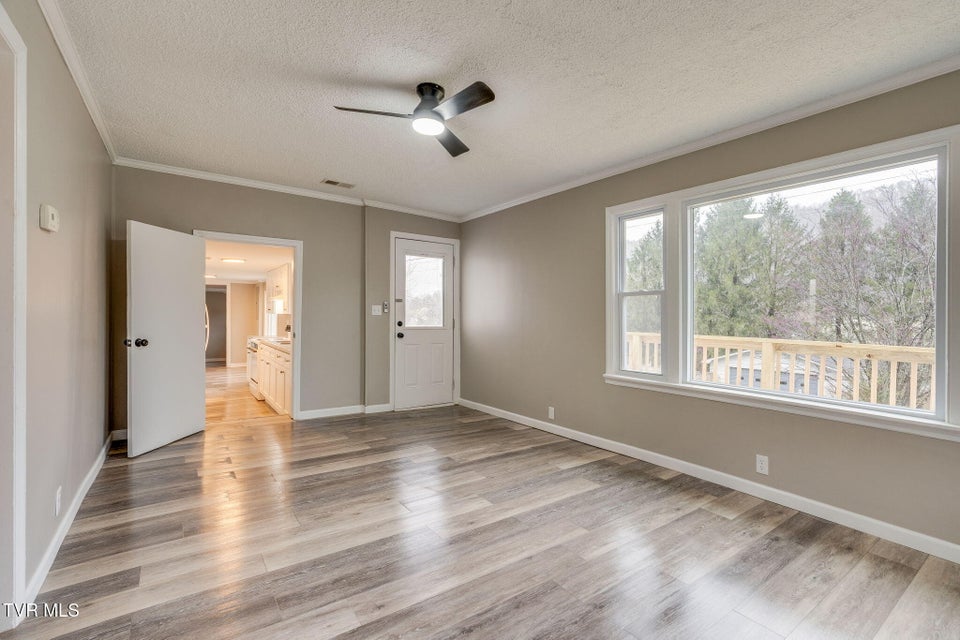 Photo #8: 1131 Berry Road