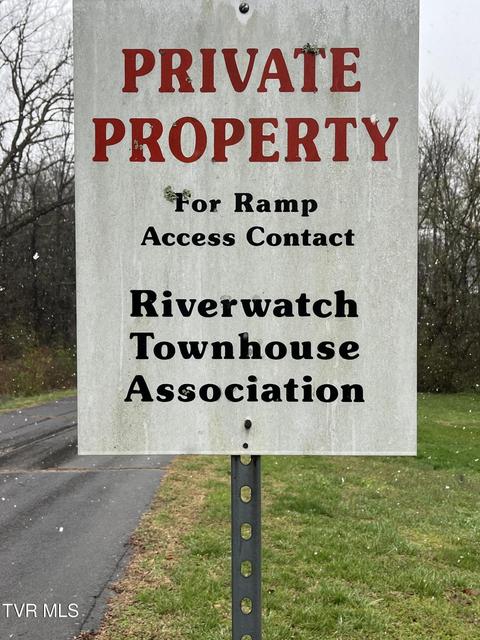 Photo #32: 348 River Road