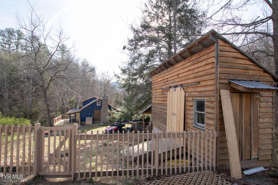 Photo #57: 331 Bear Cage Road