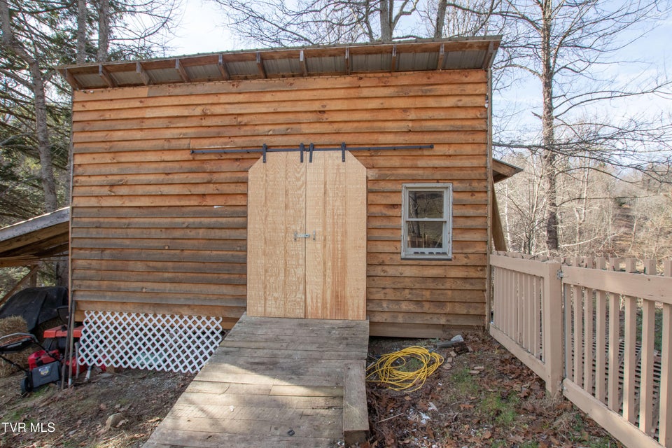 Photo #58: 331 Bear Cage Road