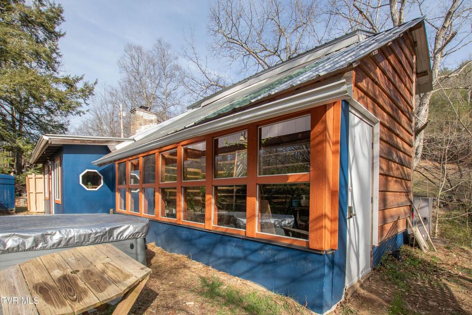 Photo #38: 331 Bear Cage Road