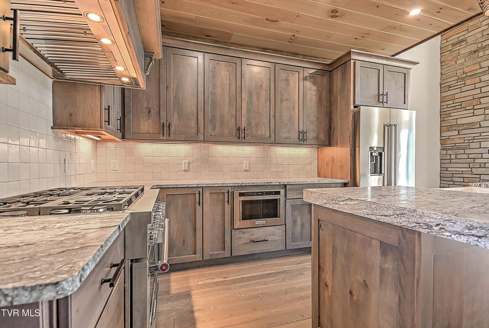 Photo #17: 136 Farmhouse Village Trail