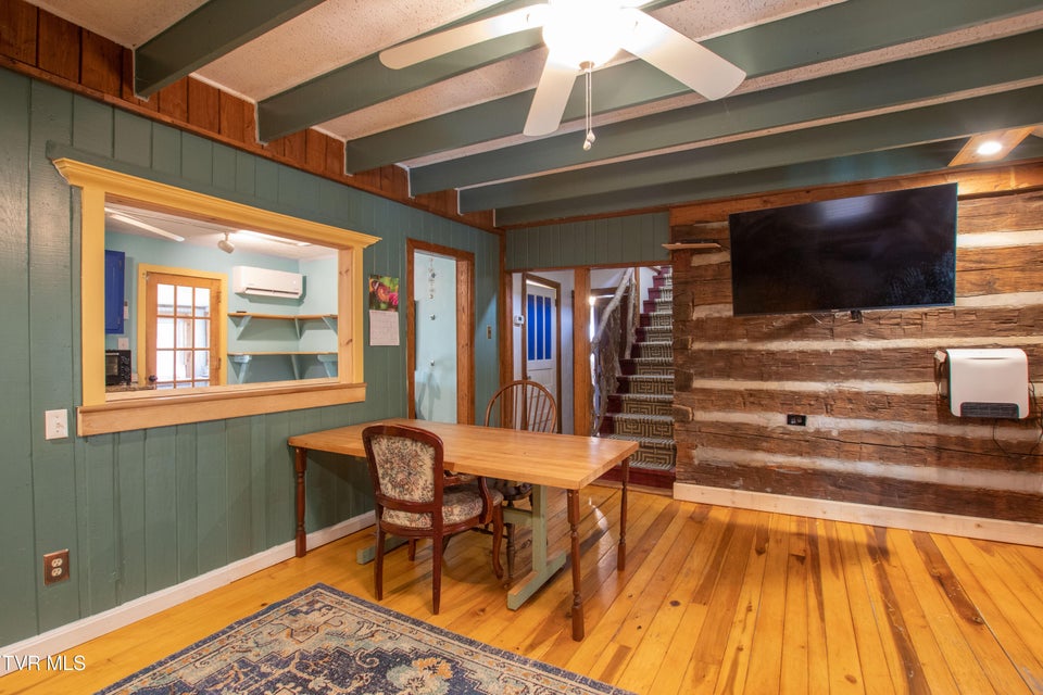 Photo #18: 331 Bear Cage Road