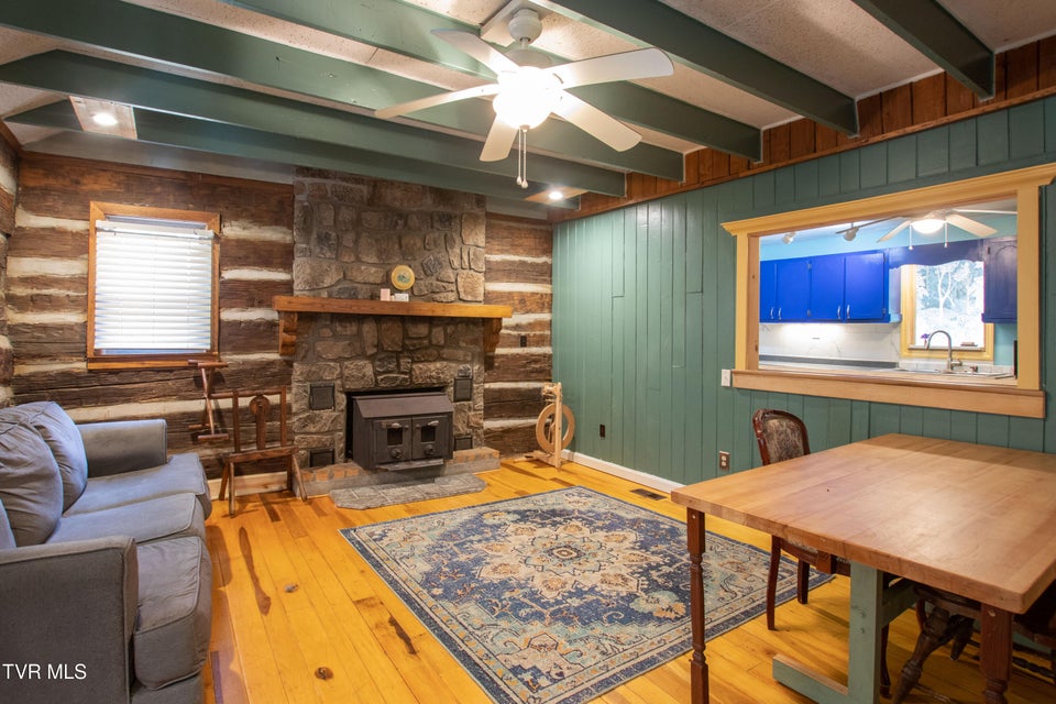 Photo #15: 331 Bear Cage Road