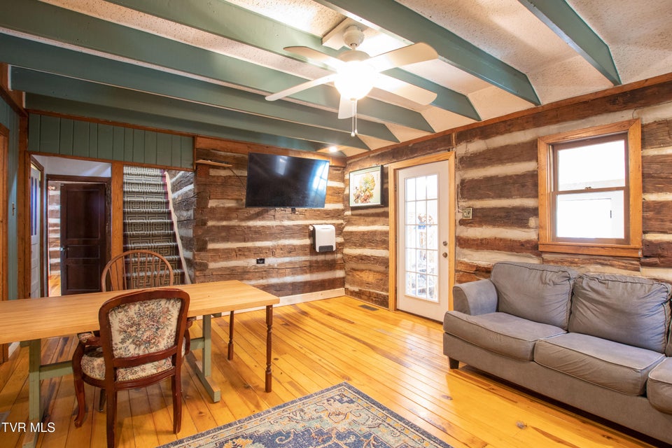 Photo #17: 331 Bear Cage Road