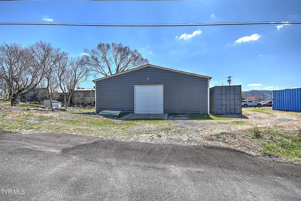 Photo #3: 150 Hemlock Drive