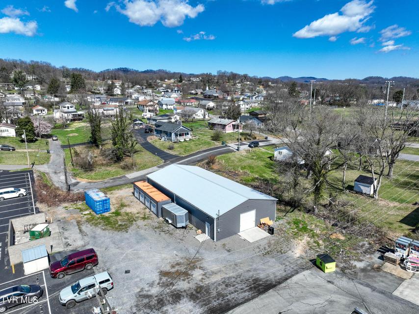 Photo #14: 150 Hemlock Drive