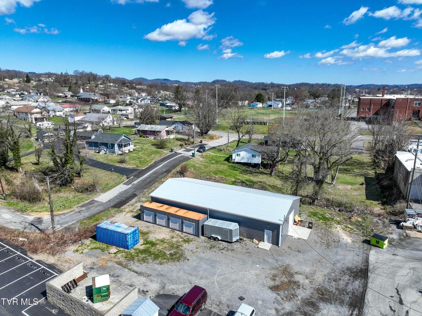 Photo #15: 150 Hemlock Drive