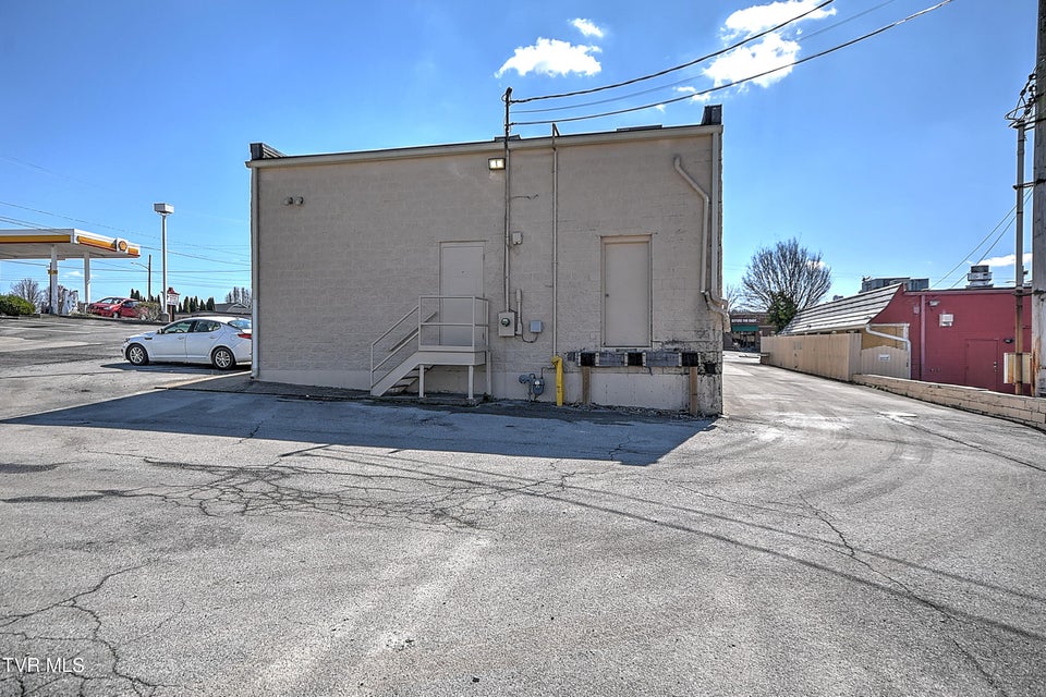 Photo #7: 2155 Euclid Avenue