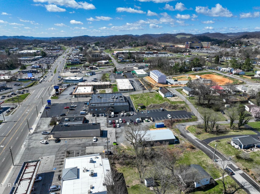 Photo #26: 2155 Euclid Avenue