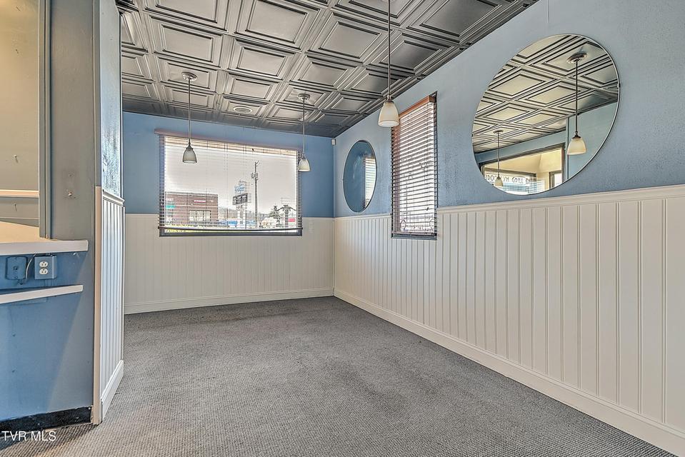 Photo #26: 2165 Euclid Avenue