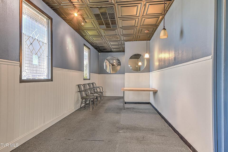 Photo #32: 2165 Euclid Avenue