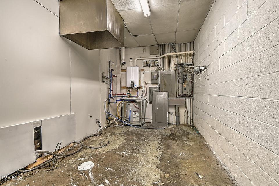 Photo #45: 2165 Euclid Avenue