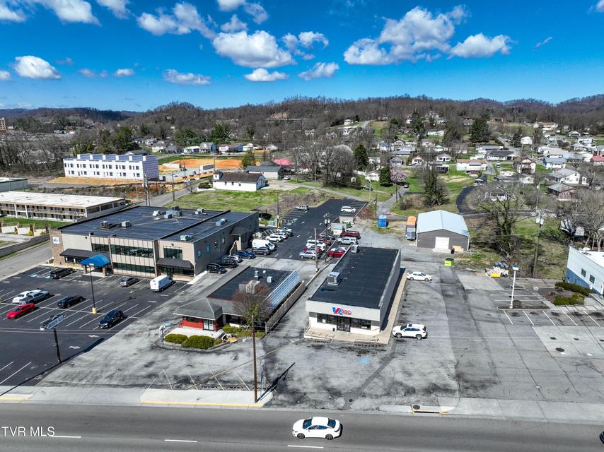 Photo #51: 2165 Euclid Avenue