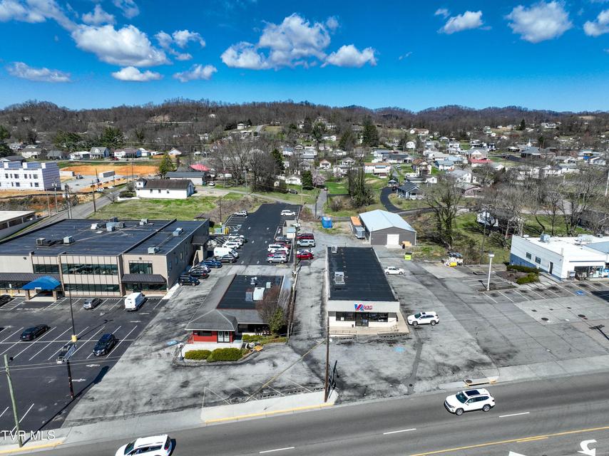 Photo #48: 2165 Euclid Avenue