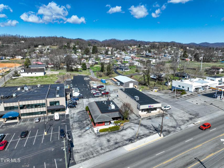 Photo #46: 2165 Euclid Avenue