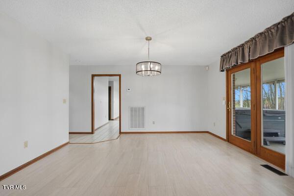 Photo #10: 17304 Mary Lee Drive