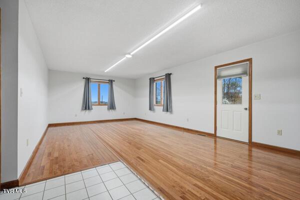 Photo #15: 17304 Mary Lee Drive