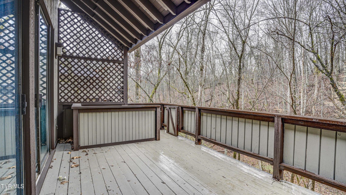 Photo #10: 120 Columbine Road