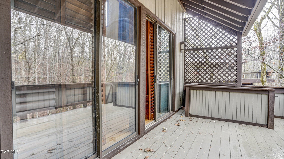 Photo #11: 120 Columbine Road